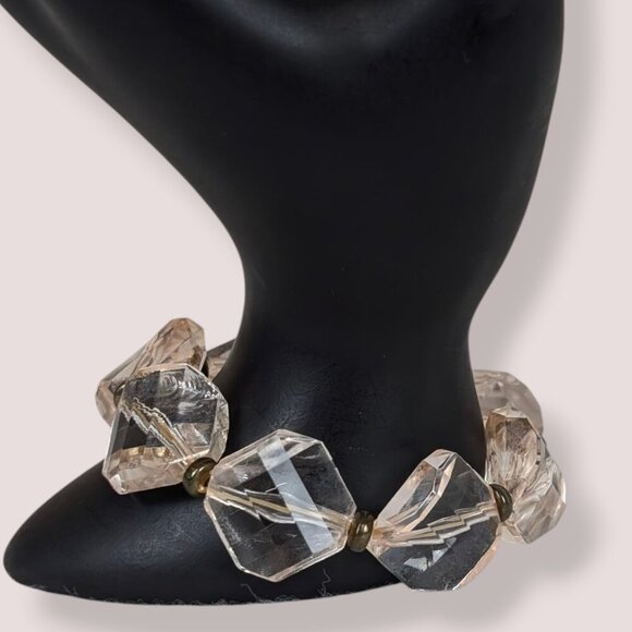 (2/$20) Pink Faceted Square Stretch Bracelet - Picture 3 of 5